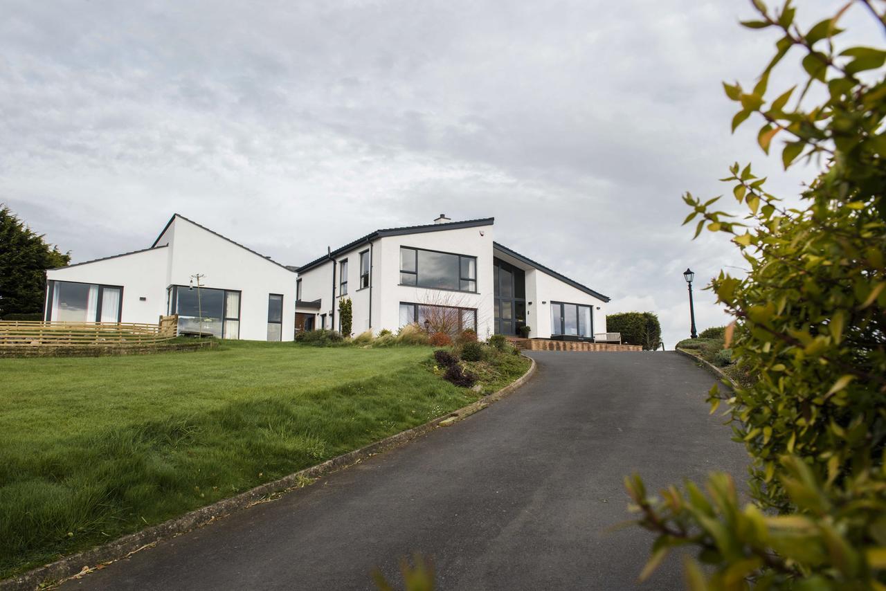Peartree Hill Bed & Breakfast Dundonald  Exterior photo